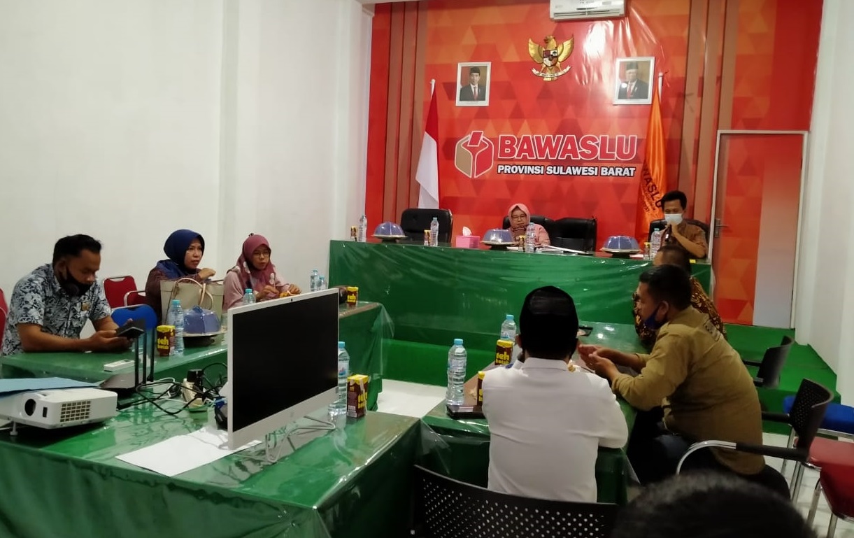 Bawaslu Sulbar Gelar Rakor Pasca Rekapitulasi, Bahas Berbagai Hal Termasuk Kinerja Pengawas Ad hoc