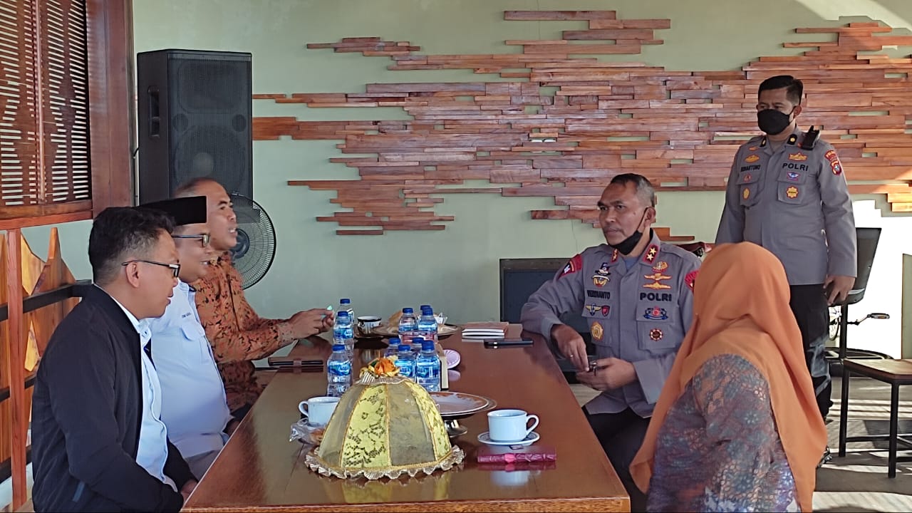 Perkuat Sinergitas Jelang Tahapan, Bawaslu Sulbar Audiensi ke Polda Sulbar