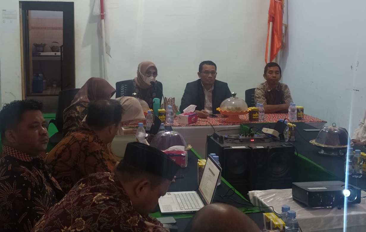 Penyusunan IKP Tahun 2024, Bawaslu Sulbar Gelar Rapat Kerja Pengelolaan dan Pengisian Instrumen