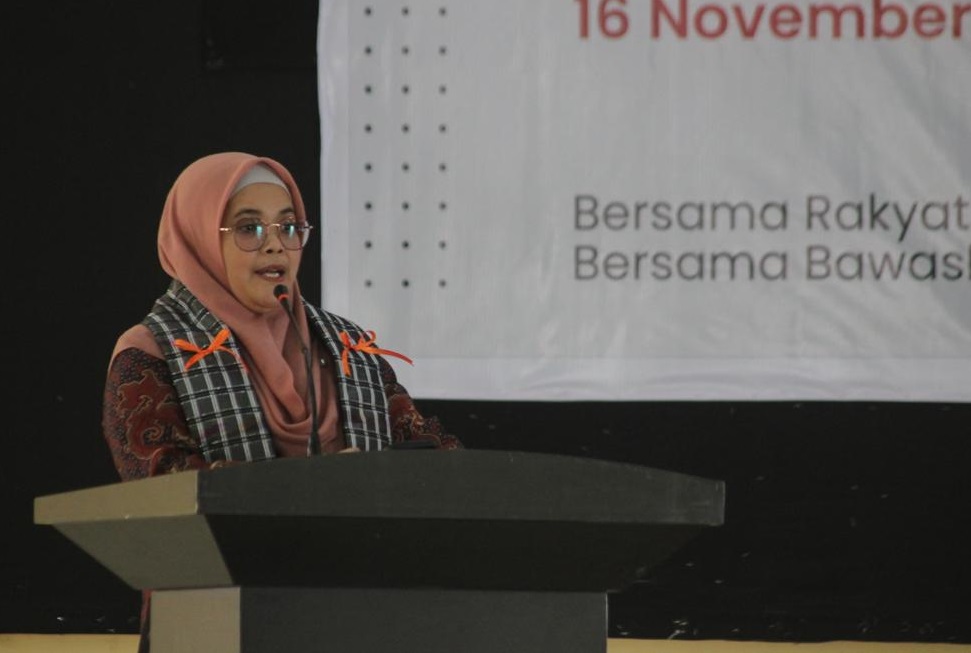 Sosialisasi Pengawasan Pemilu Partisipatif, Lolly Ajak Pemuda Antisipasi Hoax