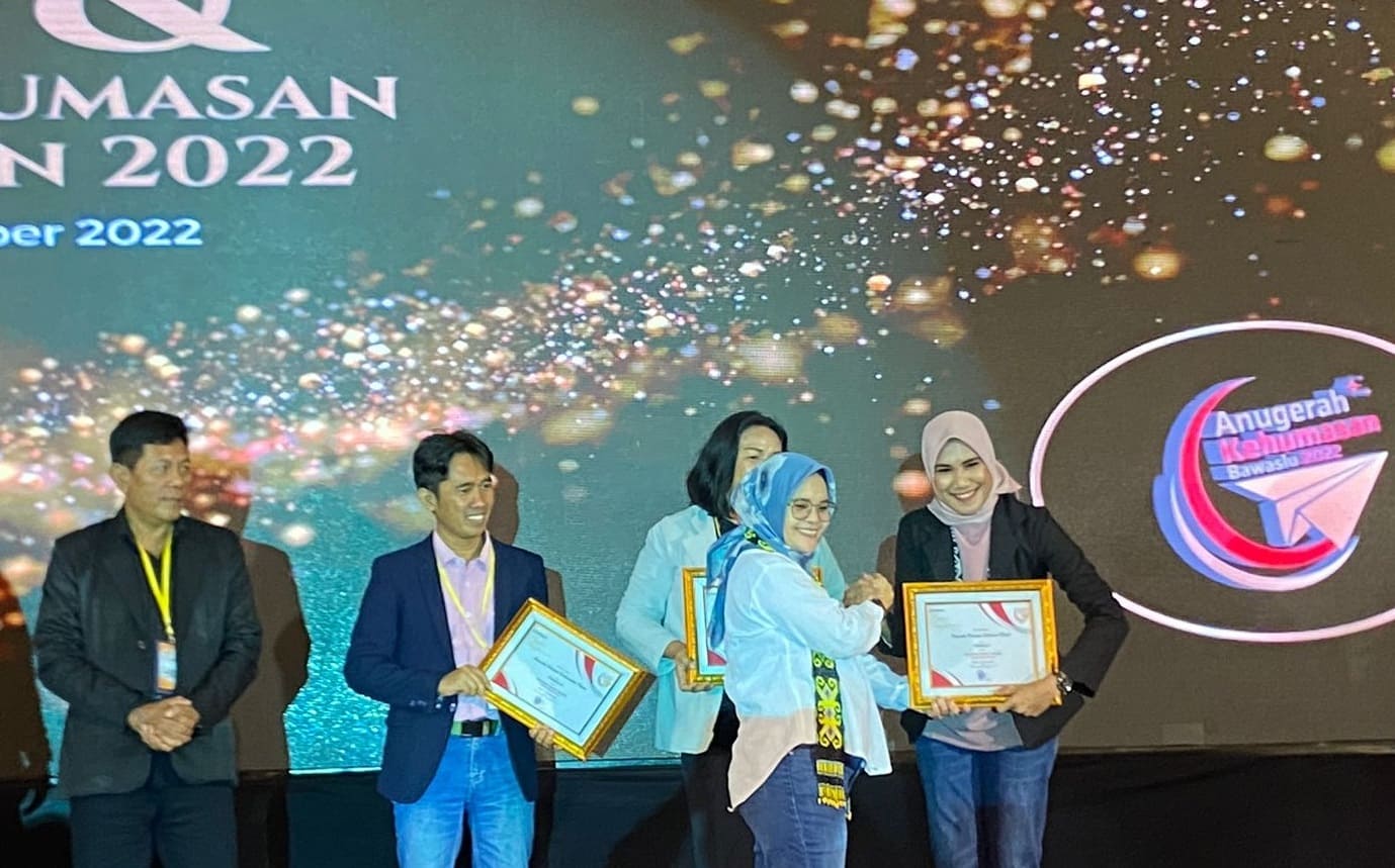 Anugerah Kehumasan Tahun 2022, Bawaslu Sulbar Sabet Dua Penghargaan