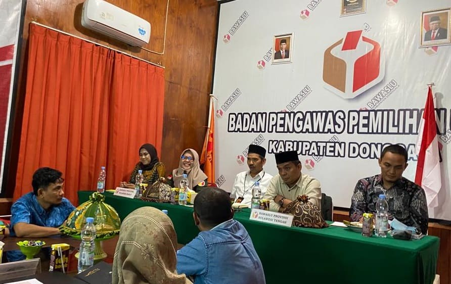 Urai Polemik Wilayah Perbatasan Pada Pemutakhiran Data dan Penyusunan Daftar Pemilih, Bawaslu Sulbar dan Bawaslu Sulteng Lakukan Pertemuan
