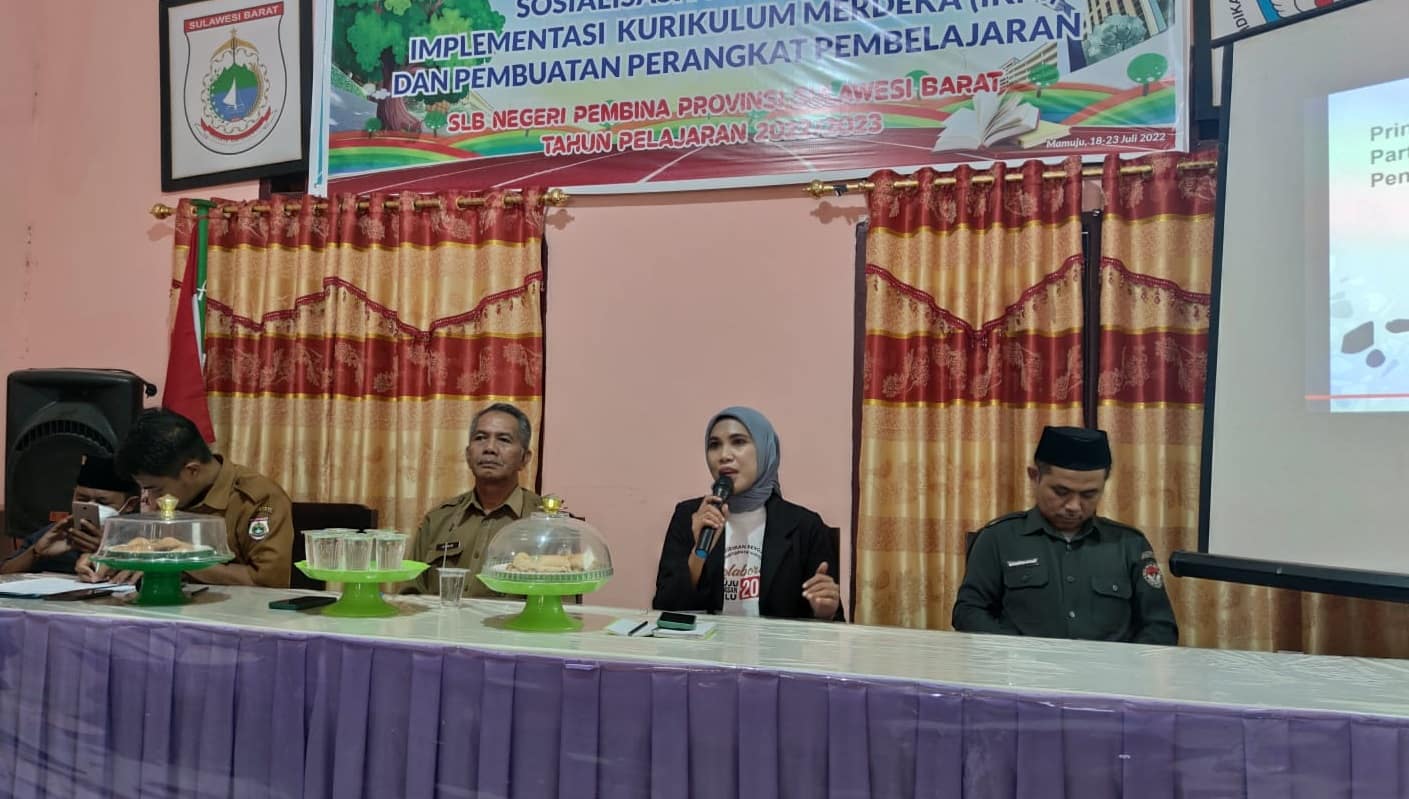 Gandeng Kelompok Potensial, Bawaslu Sulbar Gelar Sosialisasi Pengawasan Pemilu Partisipatif