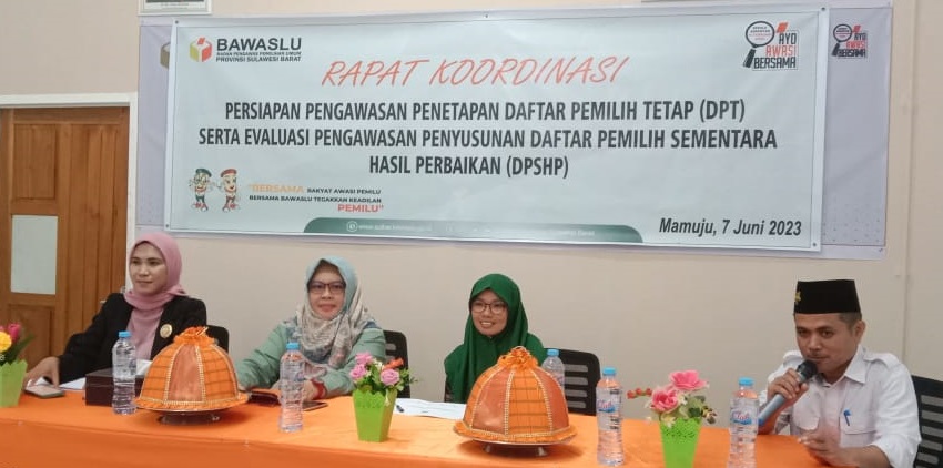 Jelang Penetapan DPT, Bawaslu Sulbar Gelar Rakor Bersama Bawaslu Kabupaten