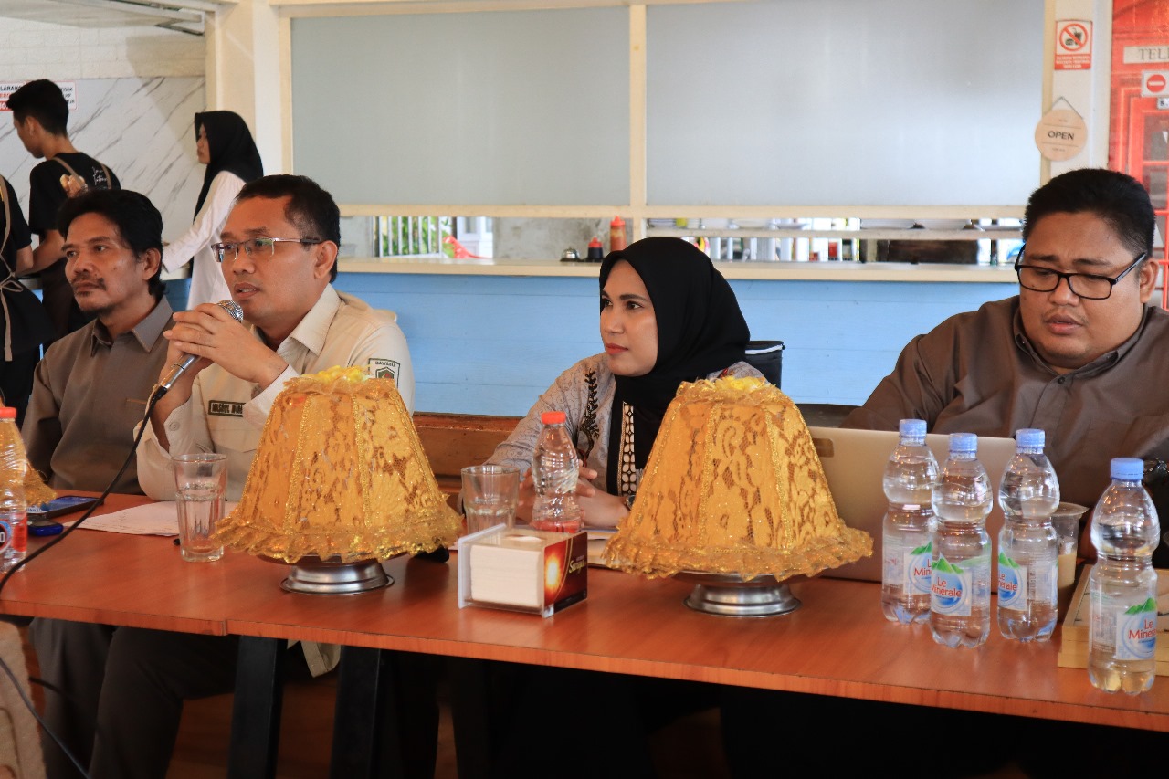 Tiga Bawaslu Kabupaten Di Sulbar Terima Penghargaan Dari Bawaslu RI