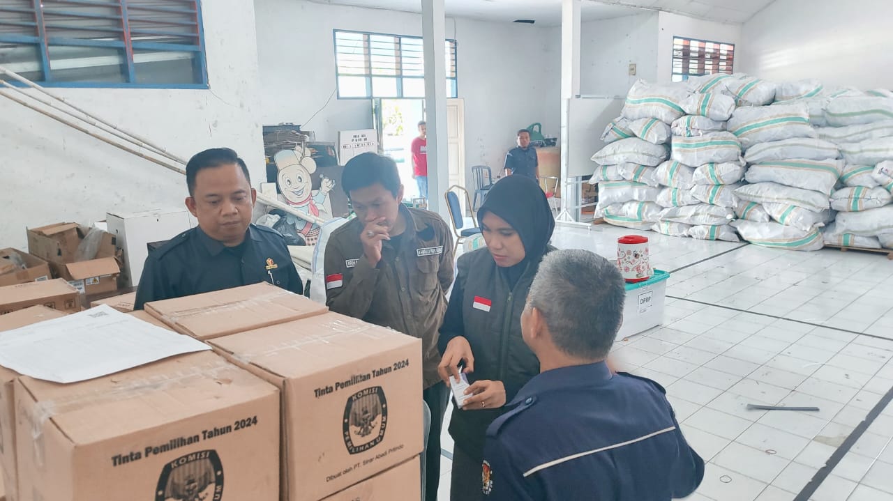 Pengawasan Ketat Logistik Pilkada 2024: Bawaslu Pastikan Kualitas dan Kuantitas Jelang Hari Pemilihan