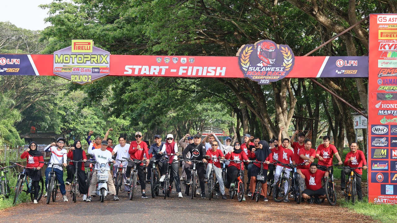 Kolaborasi Bawaslu Sulbar dan Polman: Sosialisasi Hak Pilih Lewat Gowes dan Edukasi DPT Online