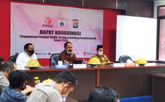 Sinergitas Dalam Rangka Sosialisasi Kebiasaan Baru di TPS