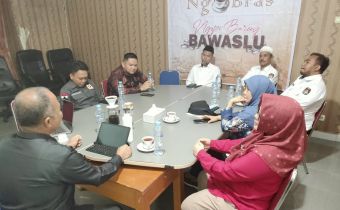 Samakan Persepsi, Bawaslu-KPU Sulbar Gelar Rakor Bersama