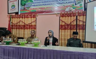 Gandeng Kelompok Potensial, Bawaslu Sulbar Gelar Sosialisasi Pengawasan Pemilu Partisipatif