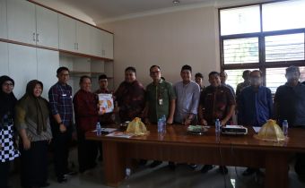 Tindak Lanjut Pembahasan Anggaran Pemilihan Kepala Daerah Serentak 2024 Antara TAPD Dan Bawaslu Sulbar