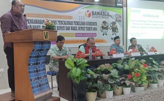 Bawaslu Sulbar Gelar Rapat Pengawasan Tahapan Pencalonan Pilkada 2024