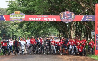 Kolaborasi Bawaslu Sulbar dan Polman: Sosialisasi Hak Pilih Lewat Gowes dan Edukasi DPT Online